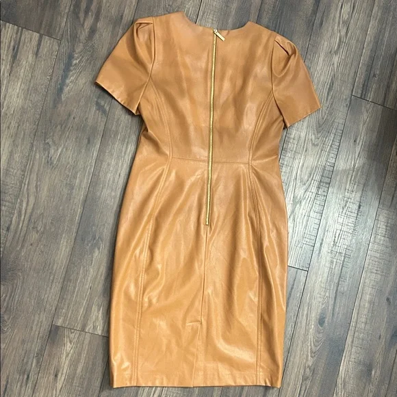 Calvin Klein Faux Leather Pencil Dress Women’s Size 10 Camel - Picture 7 of 7